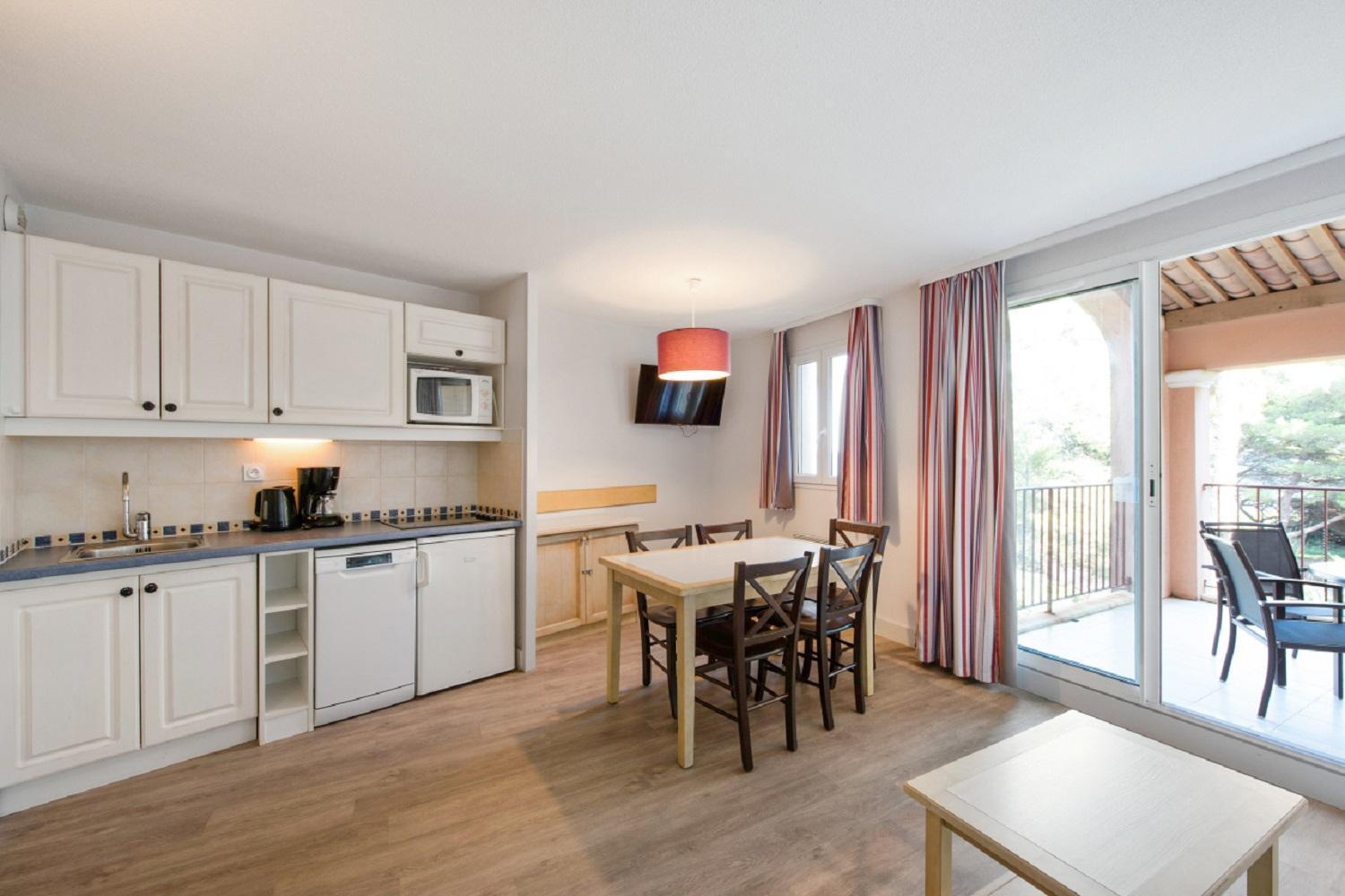 Residence La Pinede - Maeva Home Hyères Стая снимка
