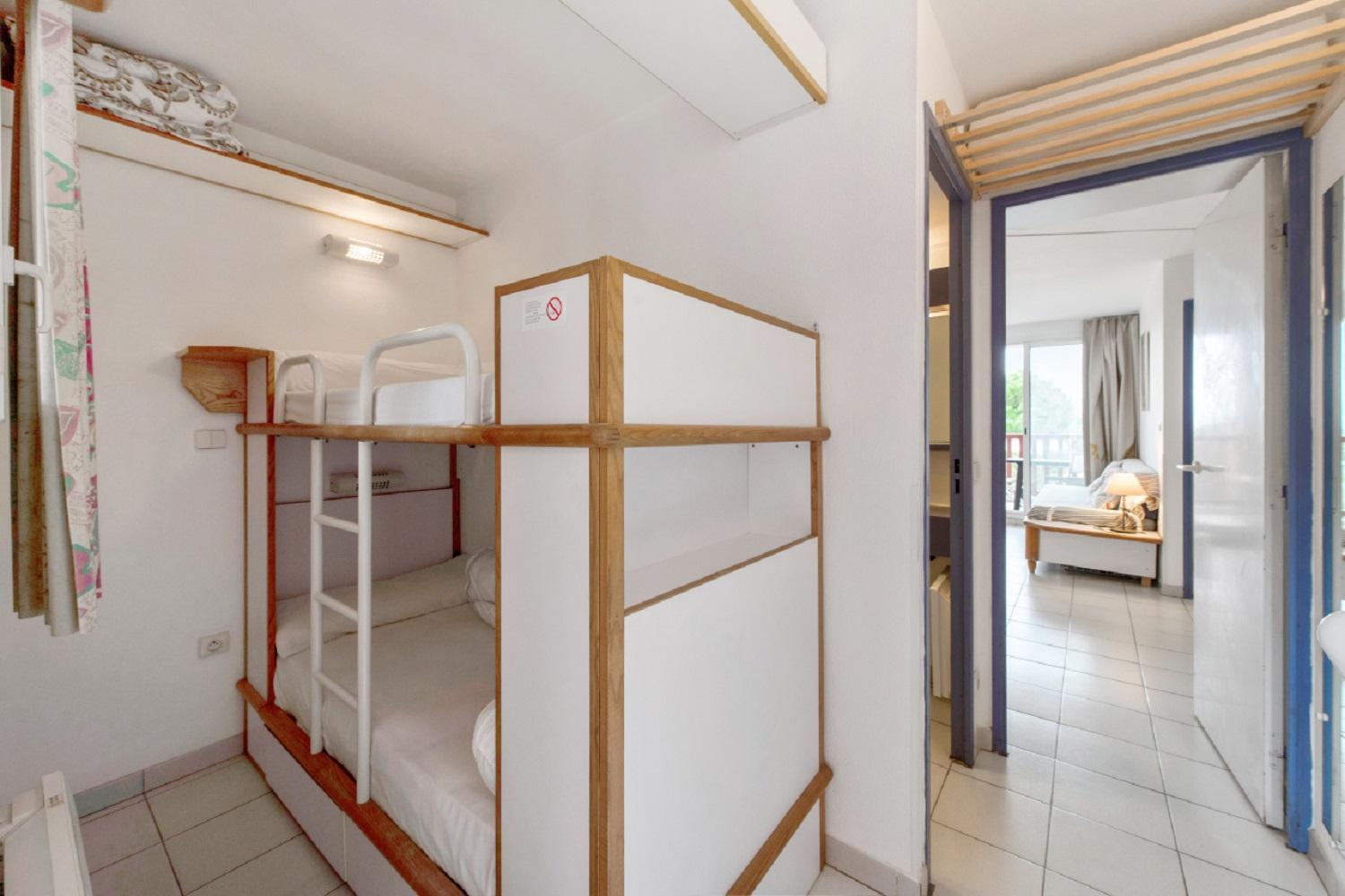 Residence La Pinede - Maeva Home Hyères Стая снимка