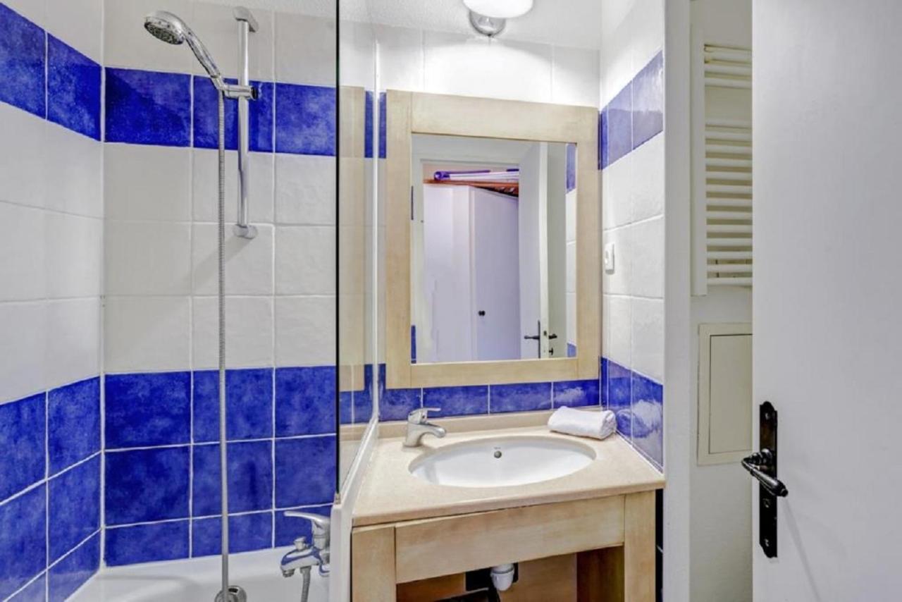 Residence La Pinede - Maeva Home Hyères Стая снимка