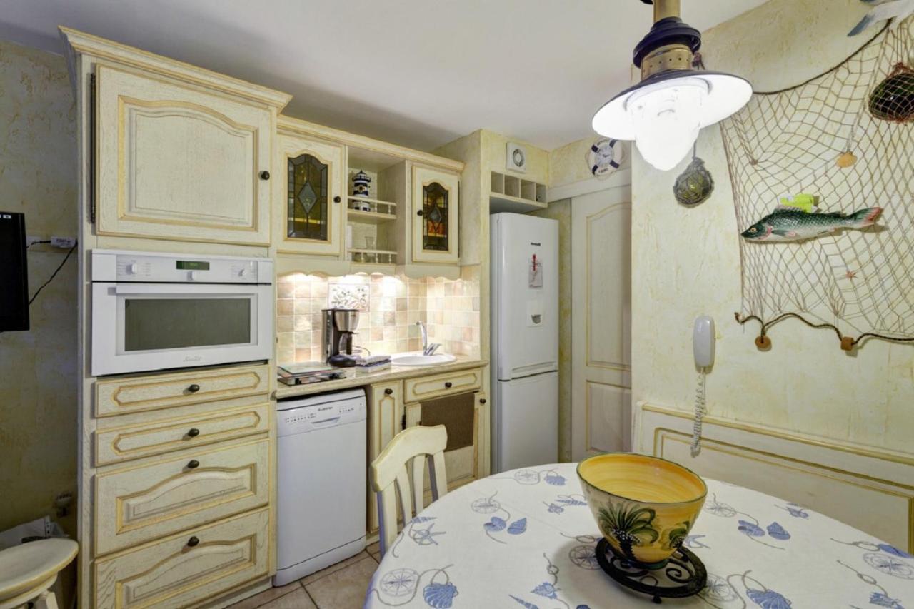 Residence La Pinede - Maeva Home Hyères Екстериор снимка